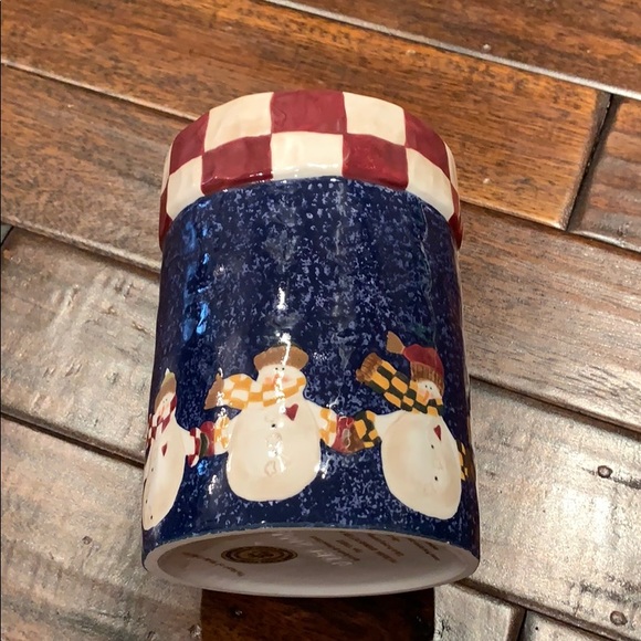 Boyds Collection Burt’s Bundle Up Utensil Crock - Picture 3 of 8